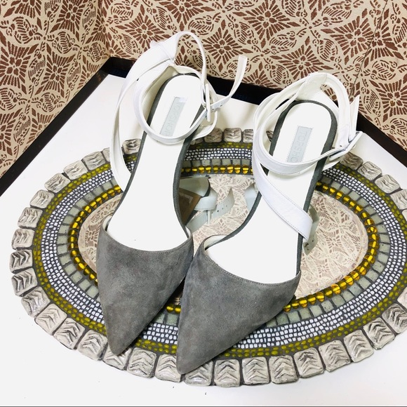 Topshop pointy toe, ankle strap suede heels sz  9 - Picture 1 of 5